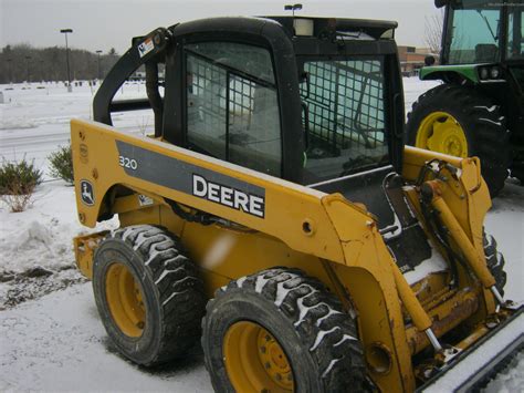 john deere 320 skid steer specs